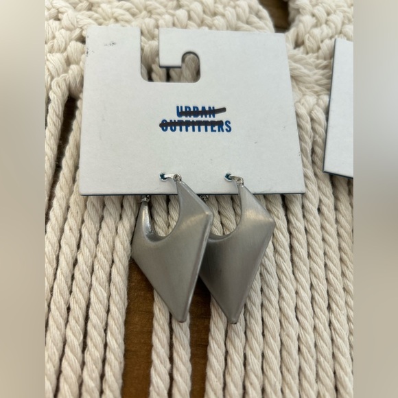 Urban Outfitters Bundle of two Silver and Gold Earrings - Picture 5 of 7